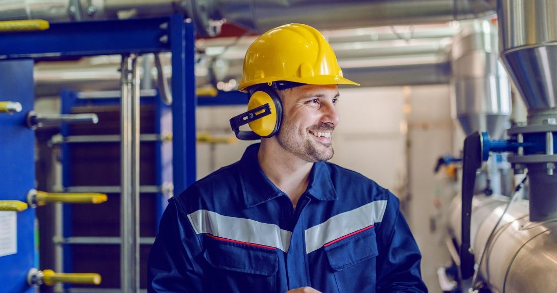 Man Wearing A Hard Hat And Holding A Tablet In A Factory Aspect Ratio 760 400